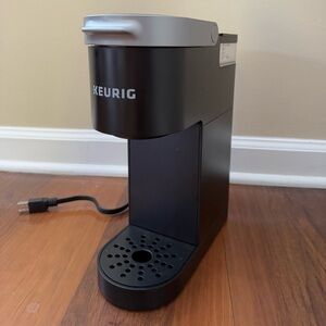 Brand New Keurig, Only used once!